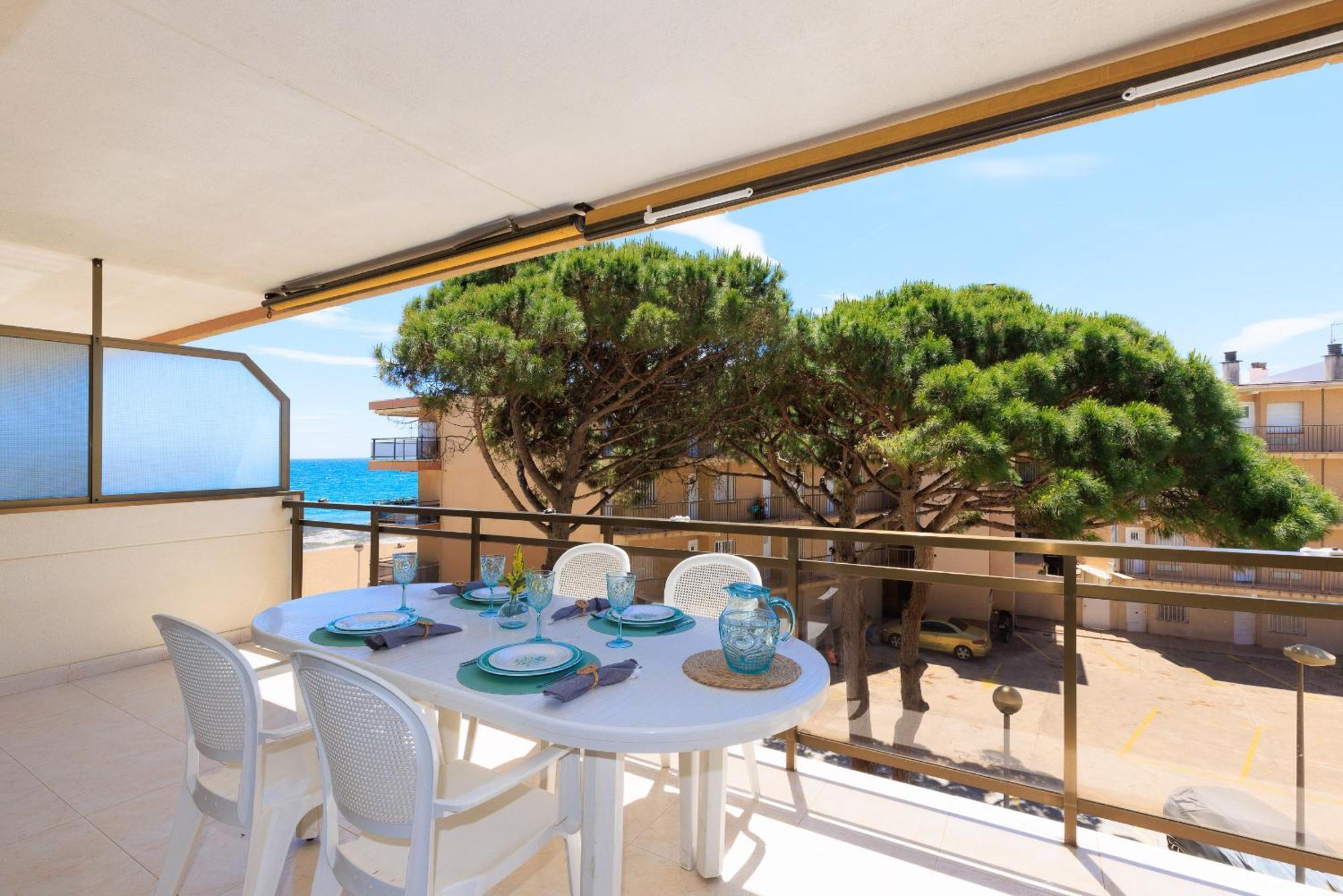 Uhc Txingudi Apartments Cambrils Exterior photo